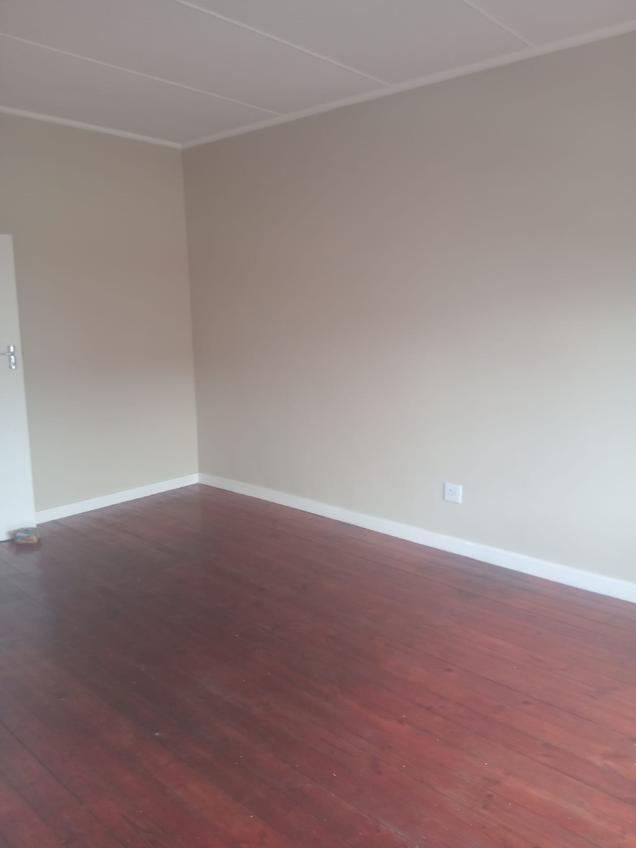 1 Bedroom Property for Sale in Southernwood Eastern Cape